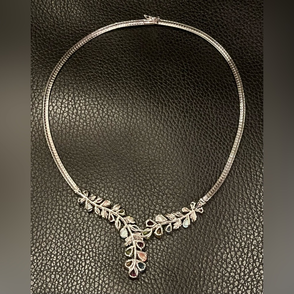 Sterling Silver Omega Necklace w/semi precious gemstones & gold plated leaves - Picture 9 of 14